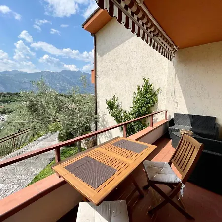 Lake View Kormorano Apartment Malcesine Exterior photo